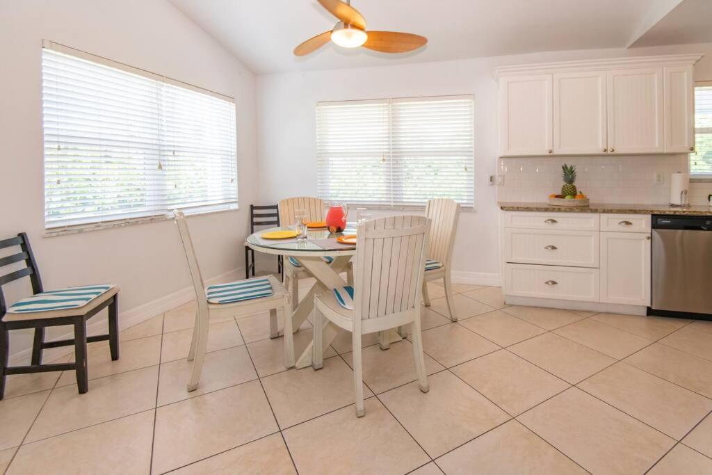 Hutchinson Island 2Br,2Ba - Private Beach Access Fort Pierce Exterior photo