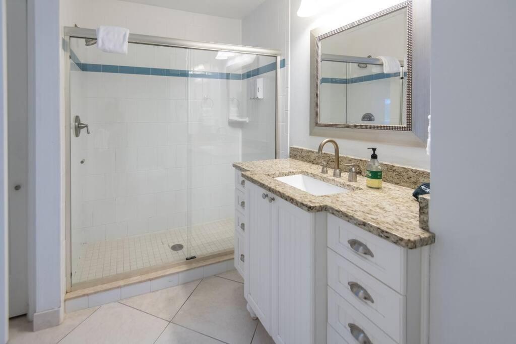 Hutchinson Island 2Br,2Ba - Private Beach Access Fort Pierce Exterior photo