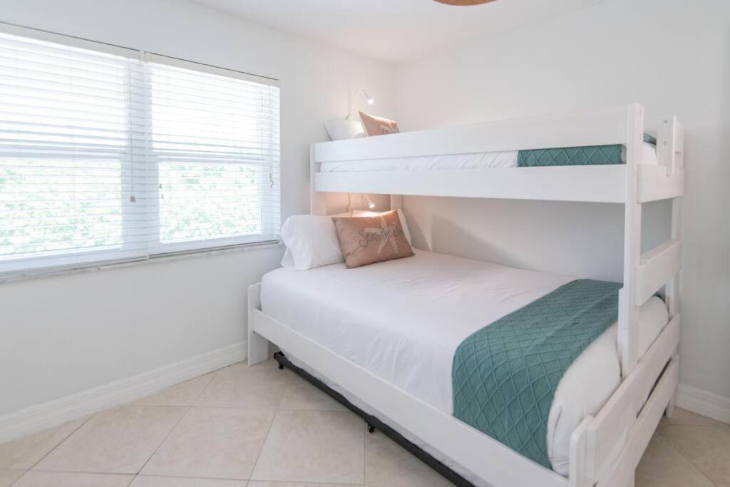 Hutchinson Island 2Br,2Ba - Private Beach Access Fort Pierce Exterior photo